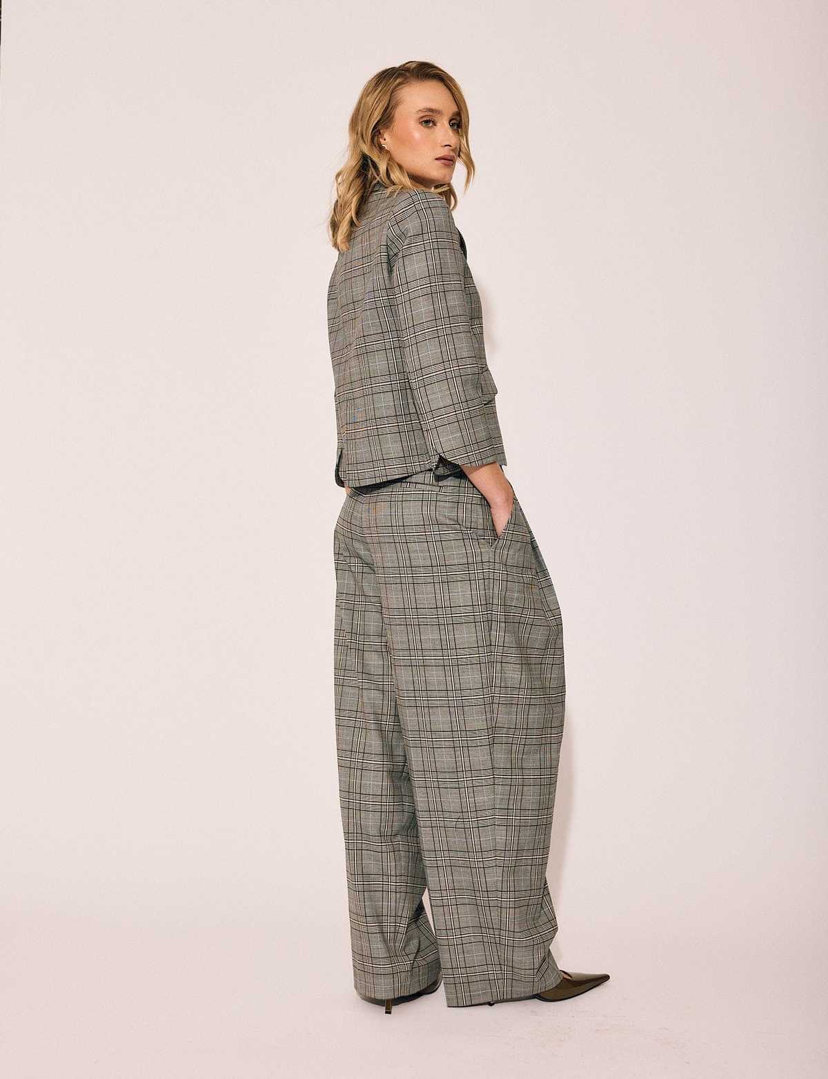 Lindsay Nicholas New York Madison Avenue Trouser - Image 6 of 6
