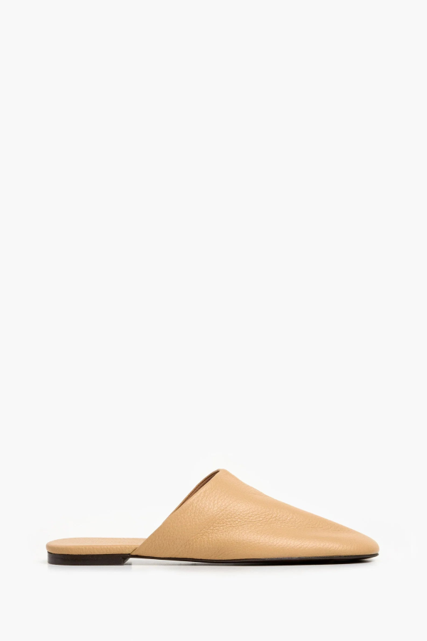 Flattered Maurine Grained Leather Flat