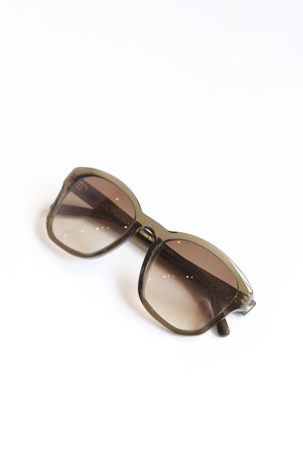 Eva Masaki BQE Turtle Sunglasses