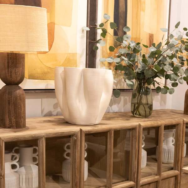 Dovetail Furniture Kyra 3D Printed Porcelain Decorative Vase