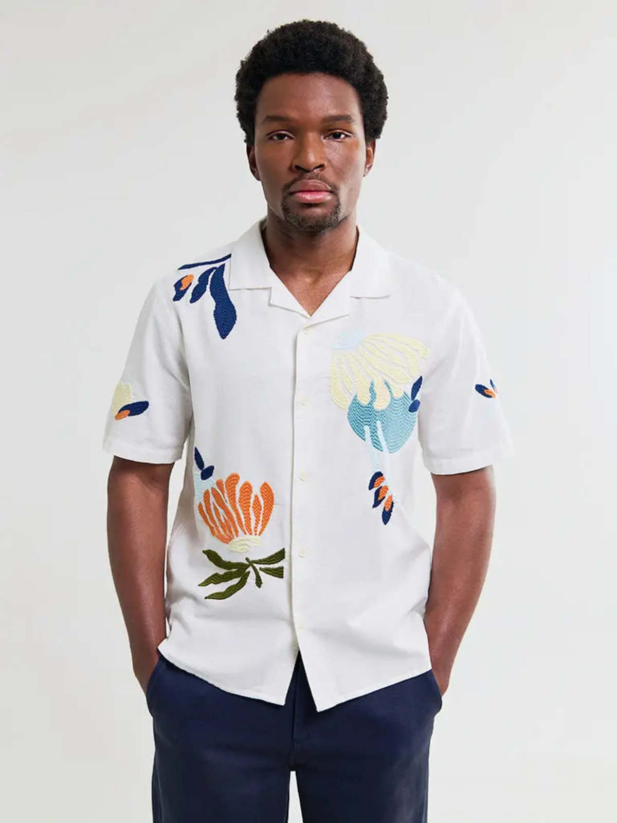 Wax London Didcot Ecru Flower Embroidered Shirt - Image 3 of 9