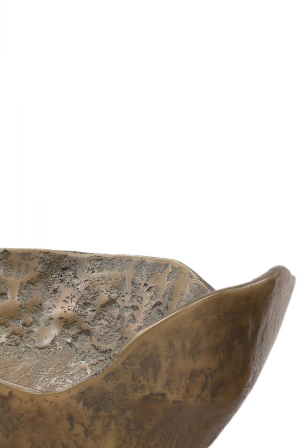 Dovetail Furniture Hudson Antiqued Aluminum Decorative - Antique Brass