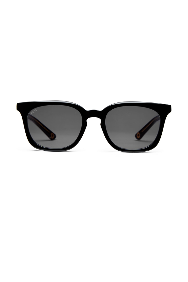 VADA House Eyewear