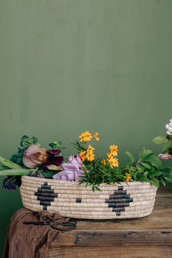 Will & Atlas Palm Leaf Small Woven Oval Tray