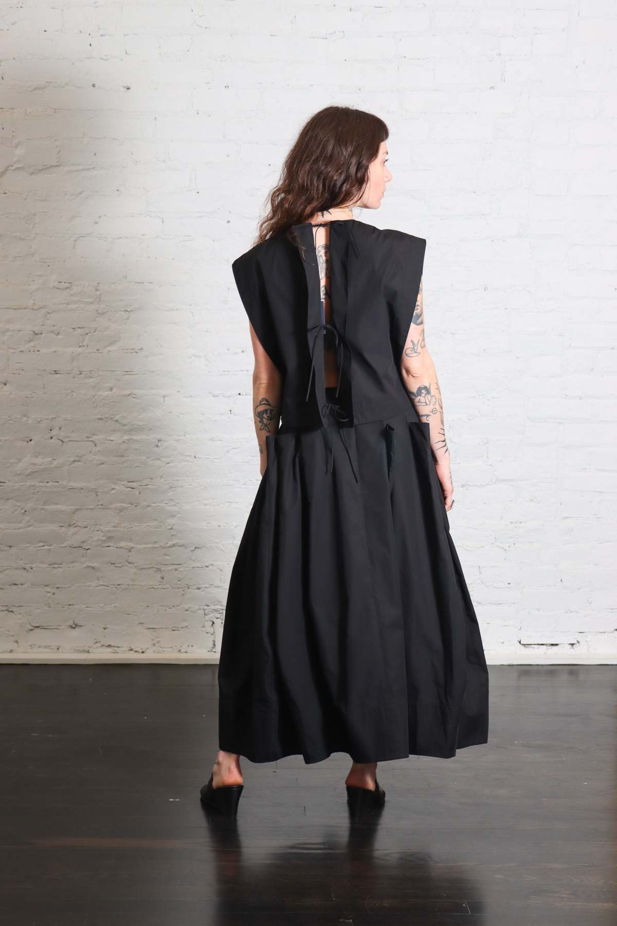 Tibi Compact Eco Poplin Cropped Square Top - Image 2 of 8