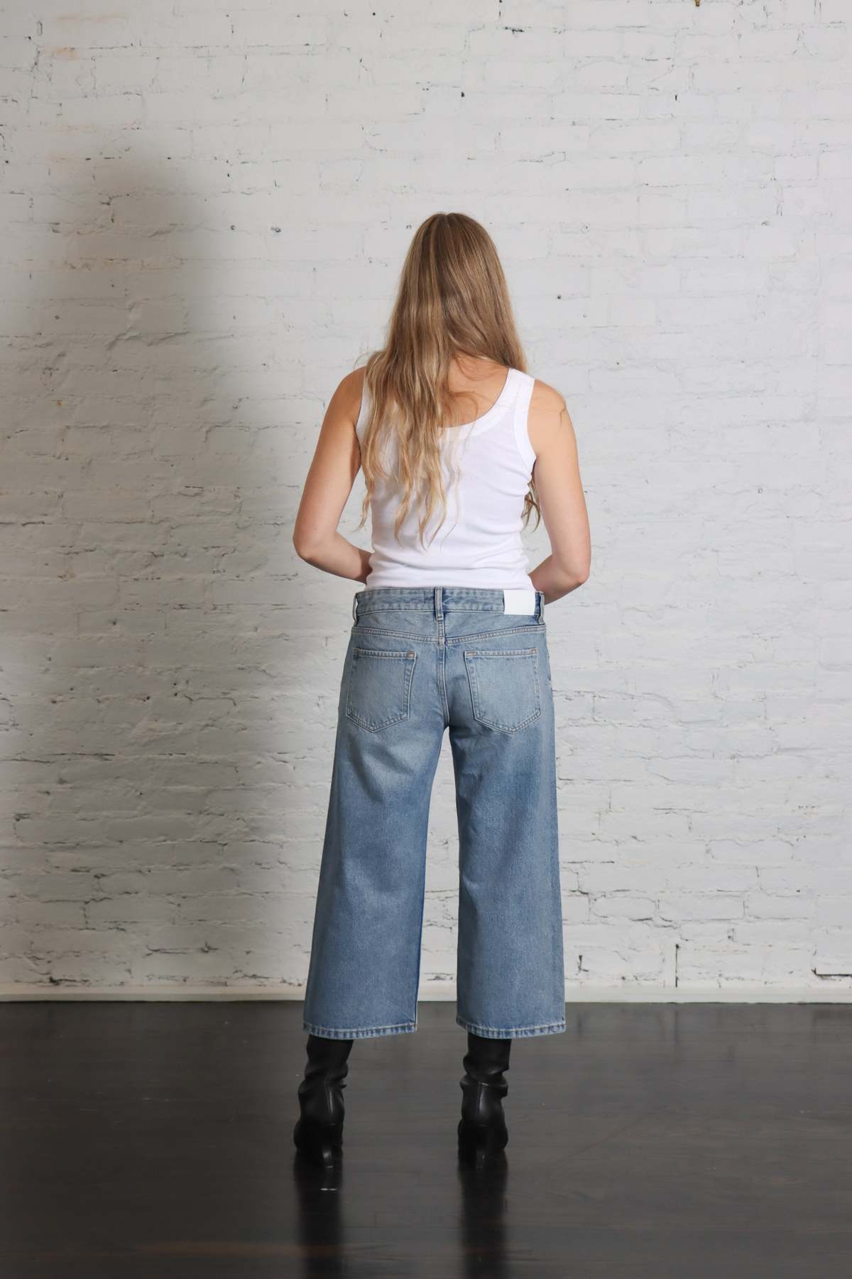 EB Denim Low Rise Baggy Capri Jeans - Luca - Image 2 of 6