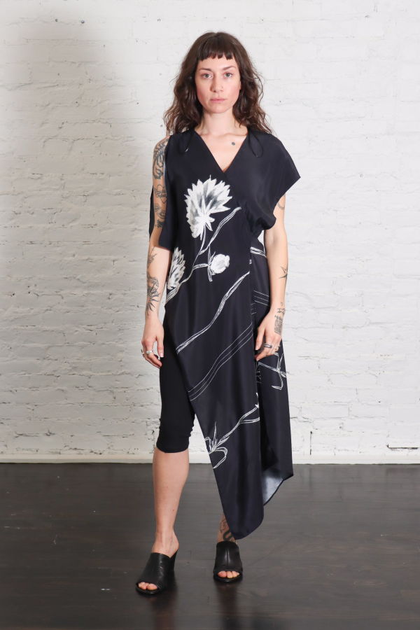 Shwetambari Nice Top in Gulmohar Black & White Print Top