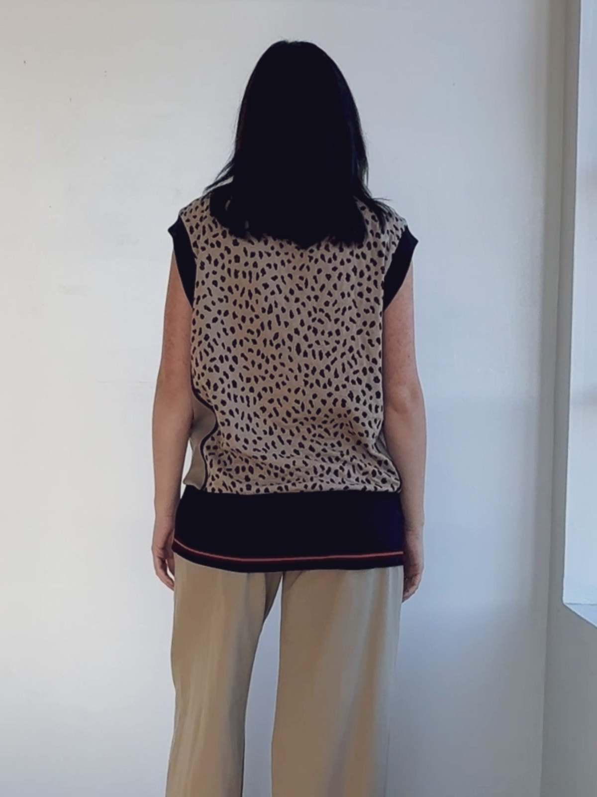 Vintage Hiroko Koshino Leopard Mockneck Knit Top - Image 4 of 4