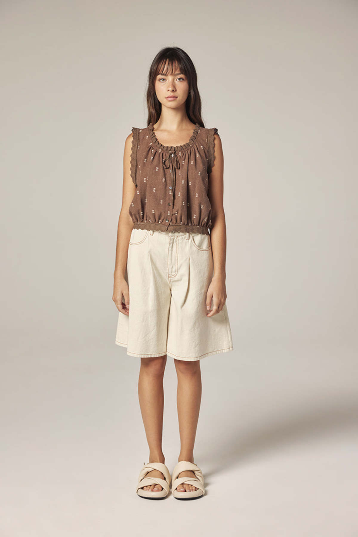 amente Wide Leg Bermuda Pants Shorts - Natural - Image 4 of 11