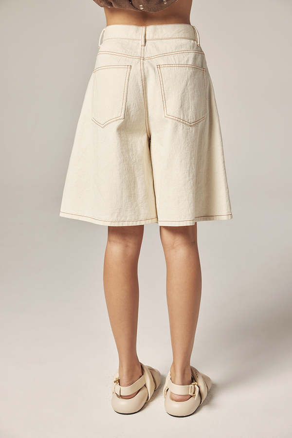 amente Wide Leg Bermuda Pants Shorts - Natural