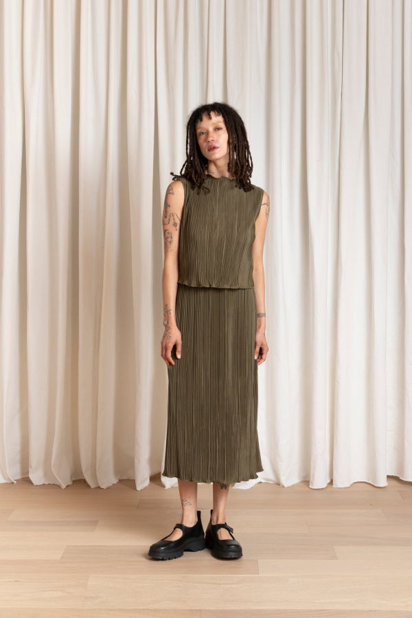 Ali Golden Pleated Midi Skirt - Olive