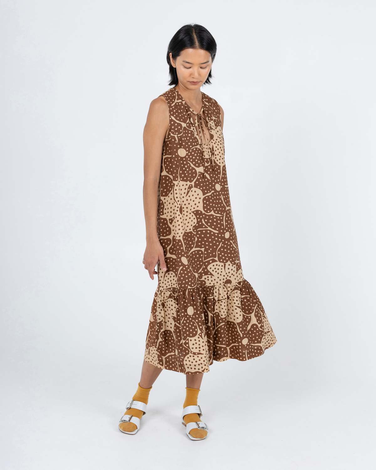 samet Pook Dress, Brown Flower Dot Print - Image 6 of 6
