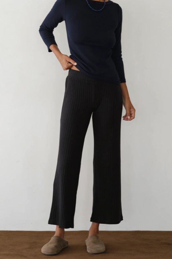 Donni. The Sweater Rib Kick Flare Pant