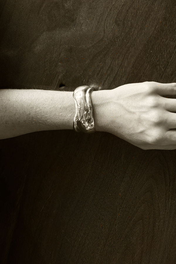 Virginia Jirash Contorno Cuff