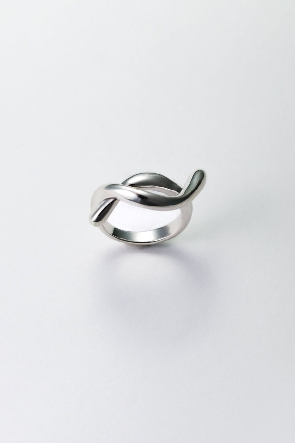 Virginia Jirash Hilo Encontrado Ring