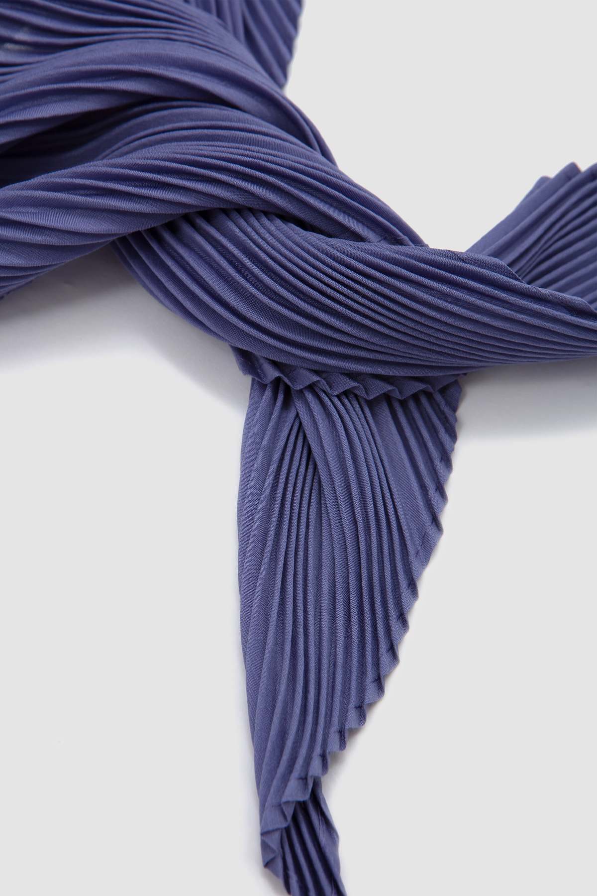 Issey Miyake Antipasto (S) Stole - Blue - Image 5 of 6