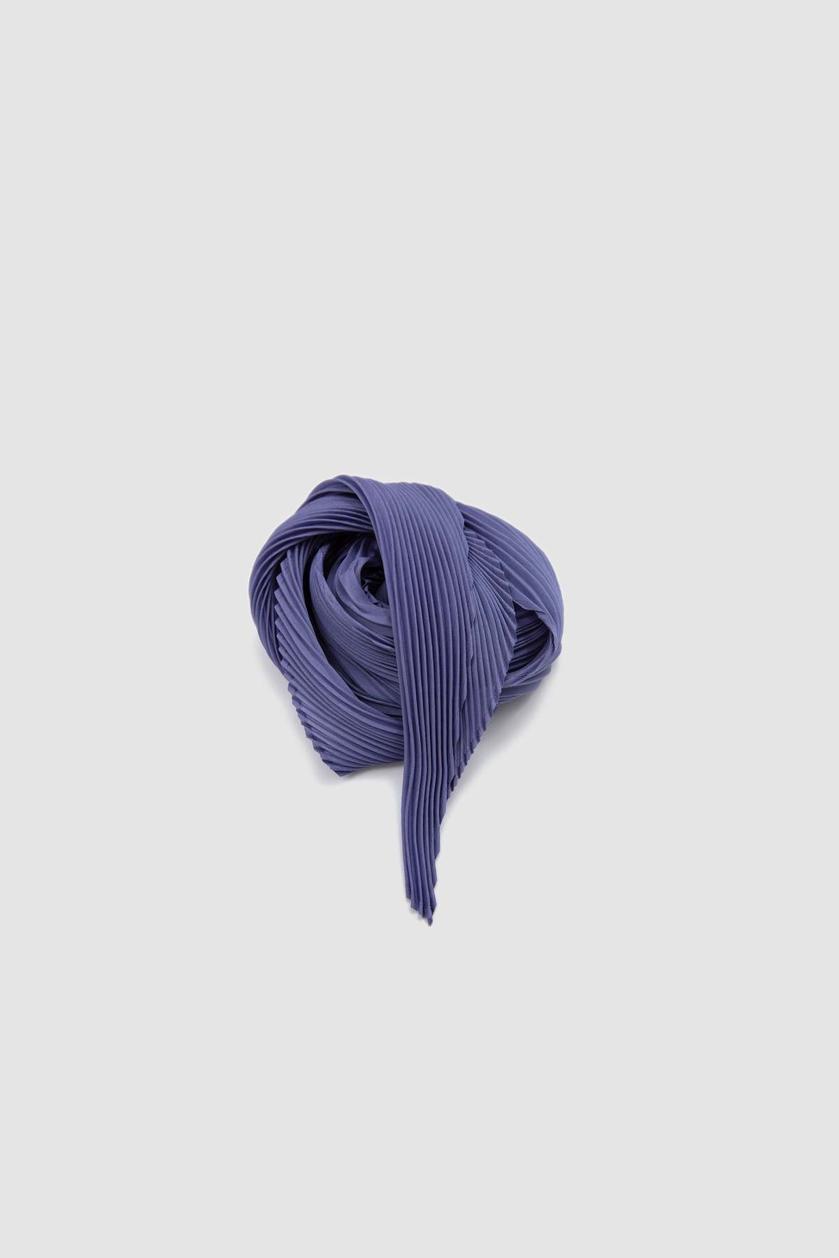 Issey Miyake Antipasto (S) Stole - Blue - Image 6 of 6
