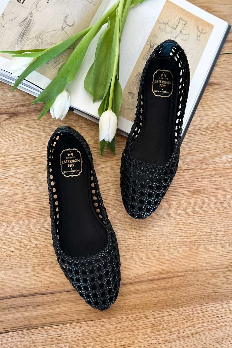 Emerson Fry Frankie Walking Flat - Black