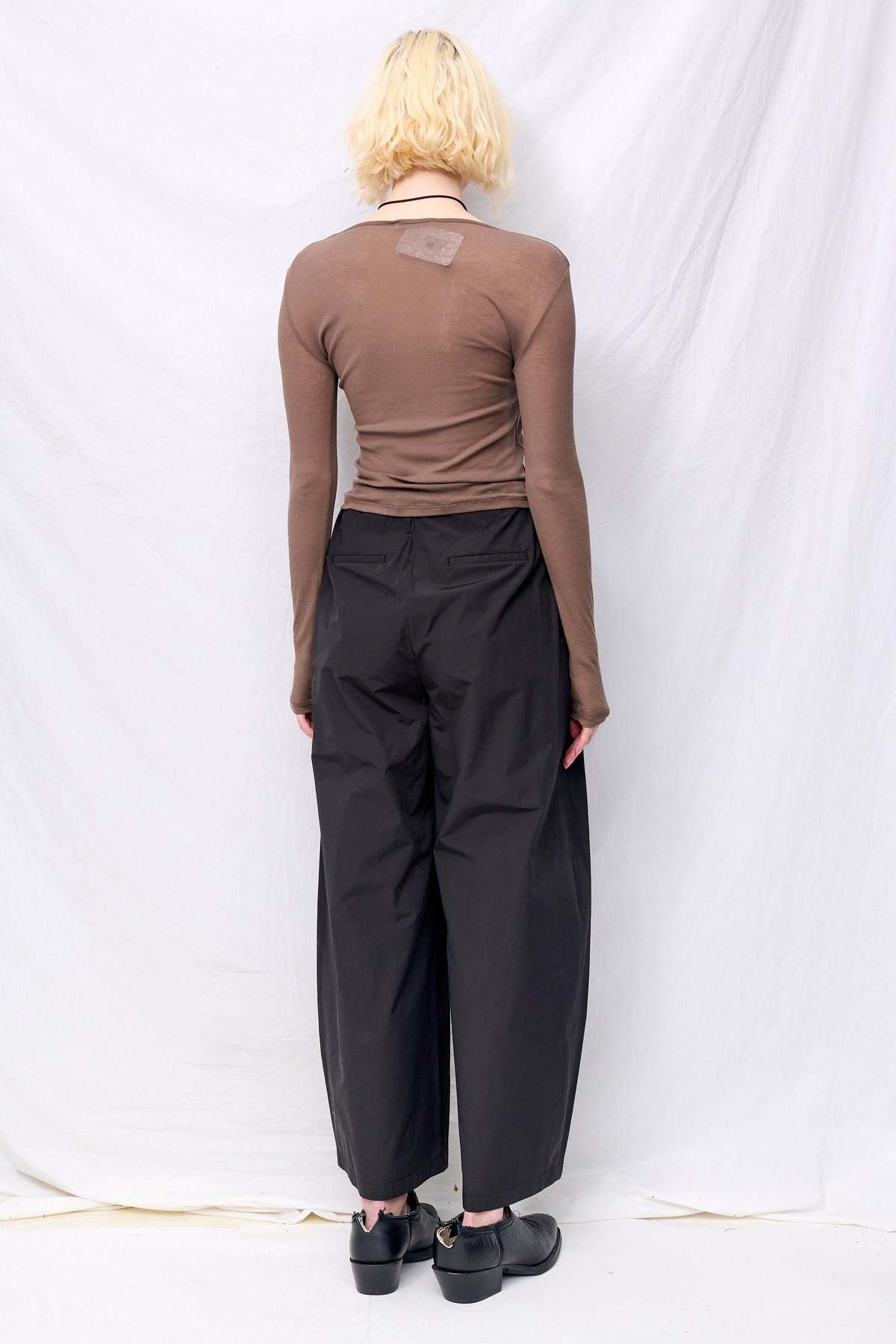 AMOMENTO Brown Round T-Shirt - Image 4 of 4