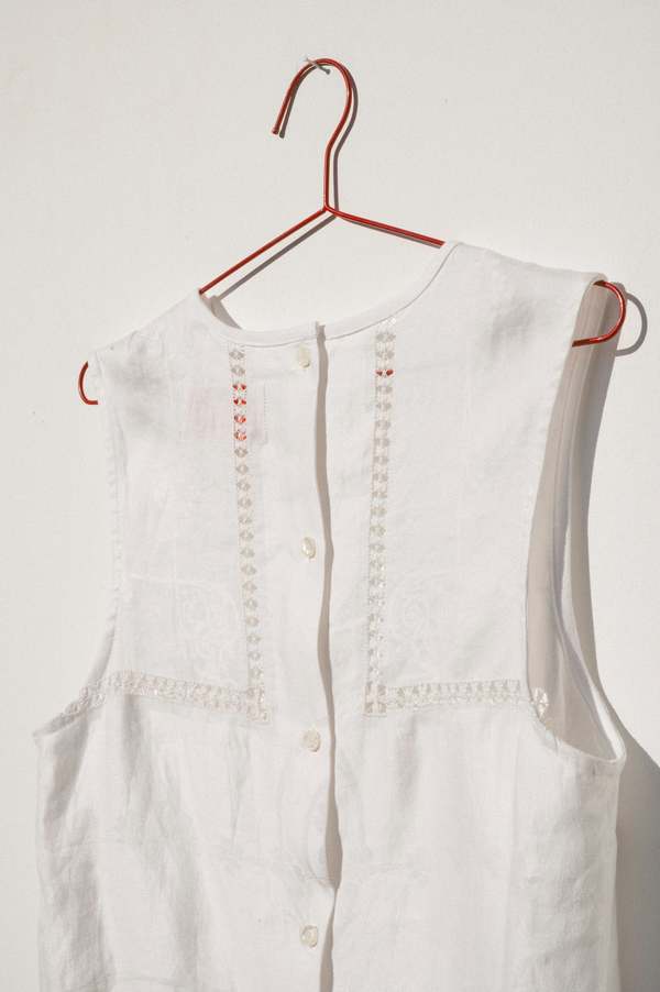 Carleen Zoe Sleeveless Shell Top