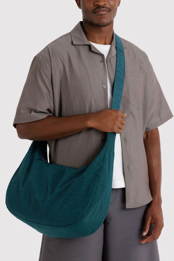 BAGGU Large Nylon Crescent Bag