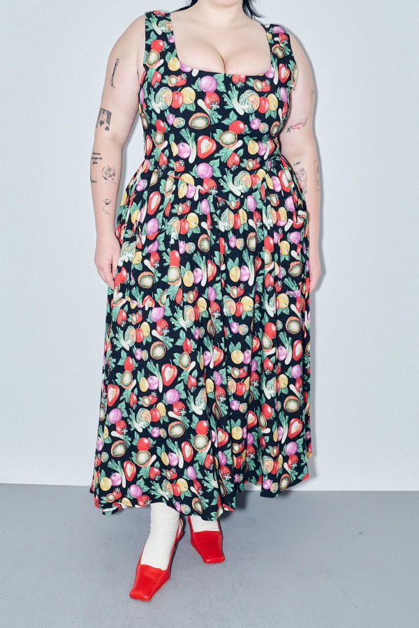 Fashion Brand Company Tradwife Soft Linen Dress - Vegetable Medley