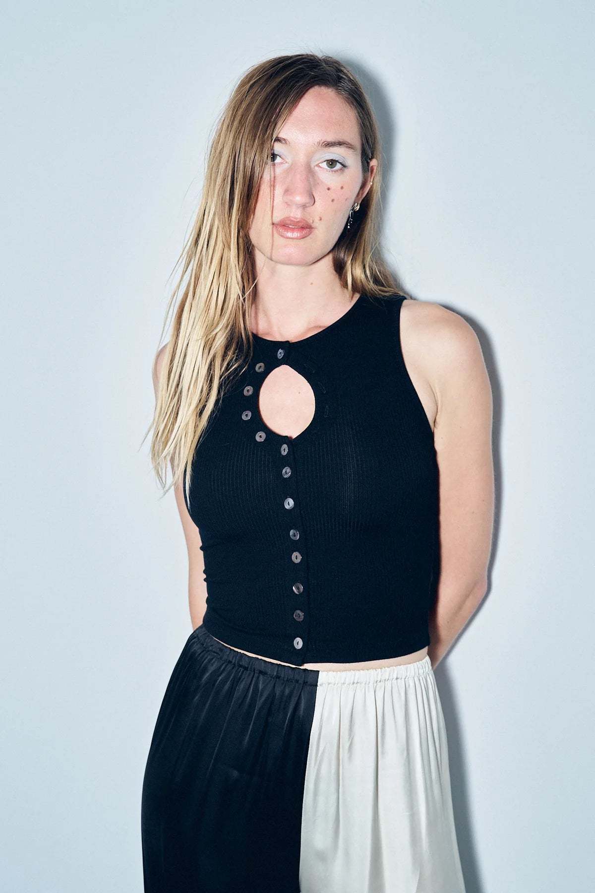 Fashion Brand Company Unbuttoned Tencel Rib Tank Top - Image 3 of 6