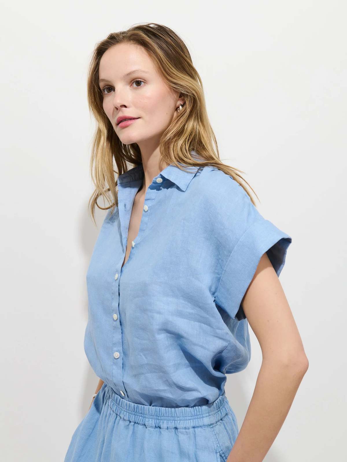 Alex Mill Maddie Blouse in Linen Top - Image 4 of 4