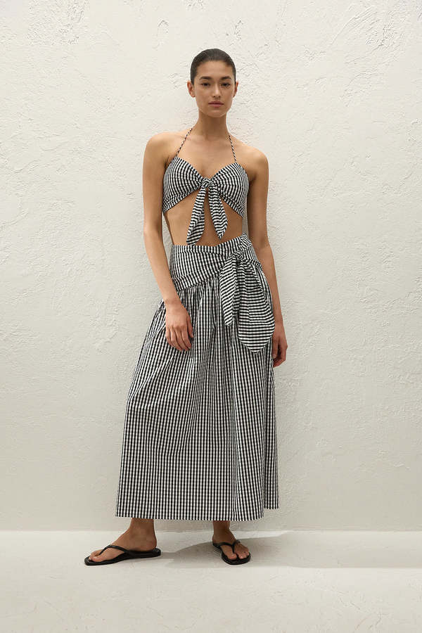 Faithfull The Brand Lucia Midi Skirt - Black Textured Gingham Faithfull The Brand Lucia Midi Skirt - Black Textured Gingham