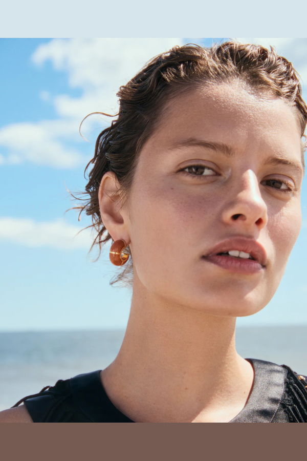 Lizzie Fortunato Zellige Hoops - Peach Aventurine