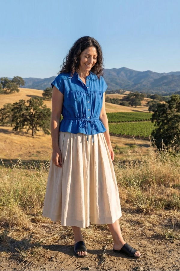 World of Crow Cotton Pleated Skirt - Off White