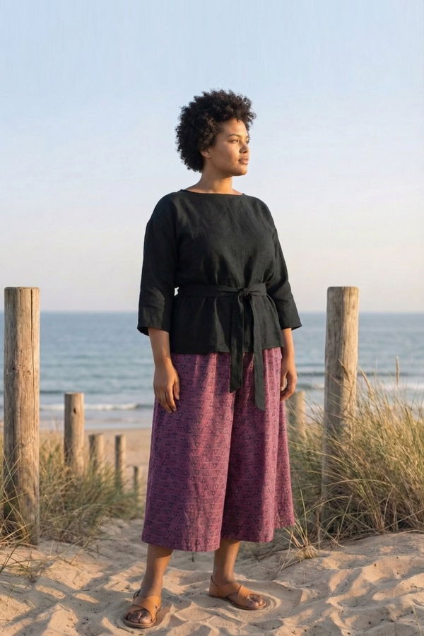 World of Crow Black Mist Top