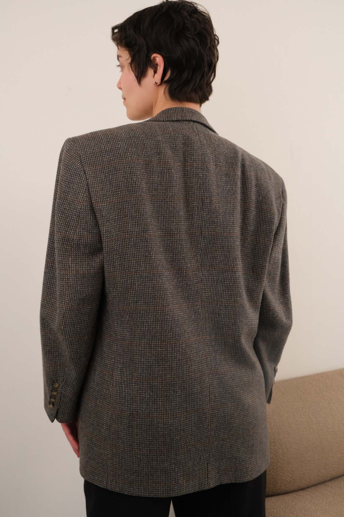 Hermine Vintage 90s Acorn Bill Blass Wool Blazer - Brown - Image 5 of 5