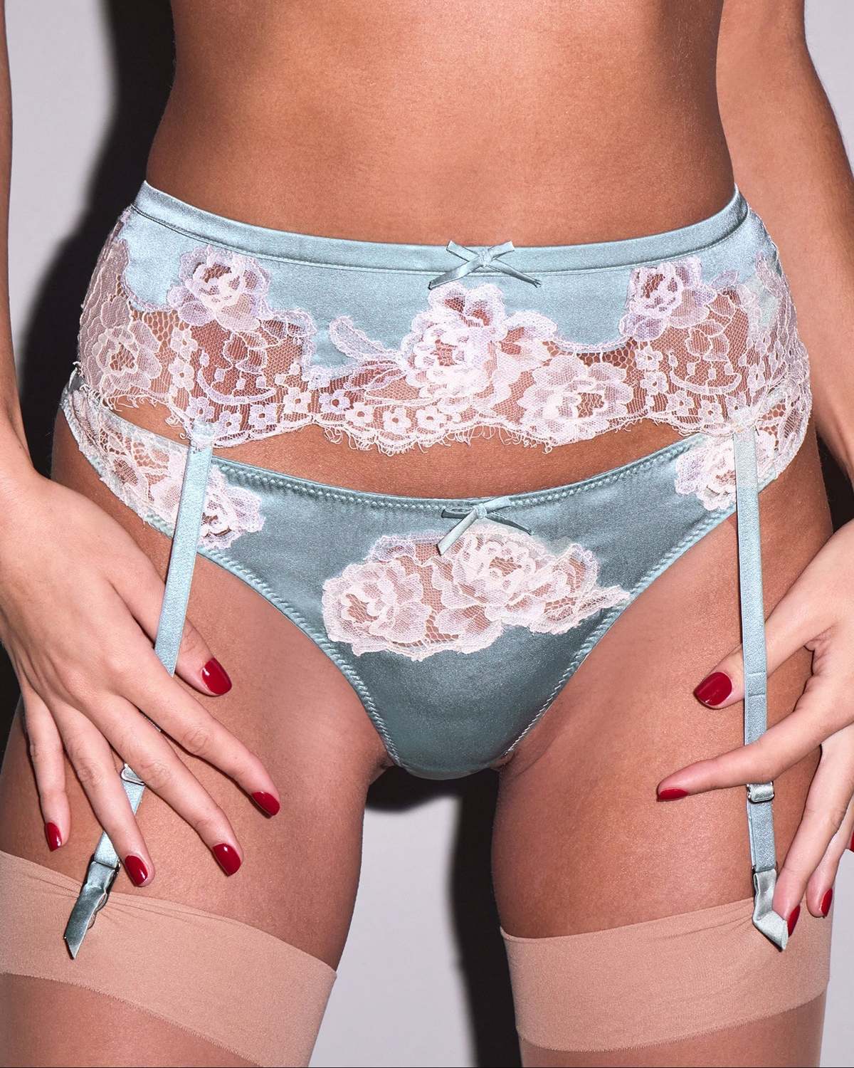 fleur du mal Juliet Lace Thong - Frosted Mint - Image 2 of 5