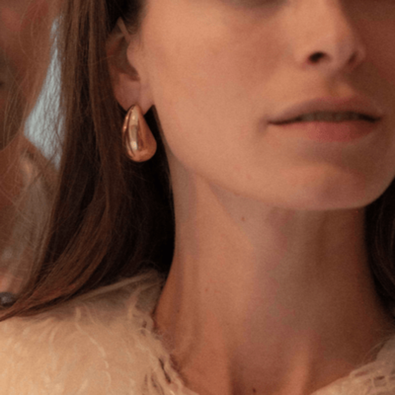 Deux Lions HoneyDrop Earrings