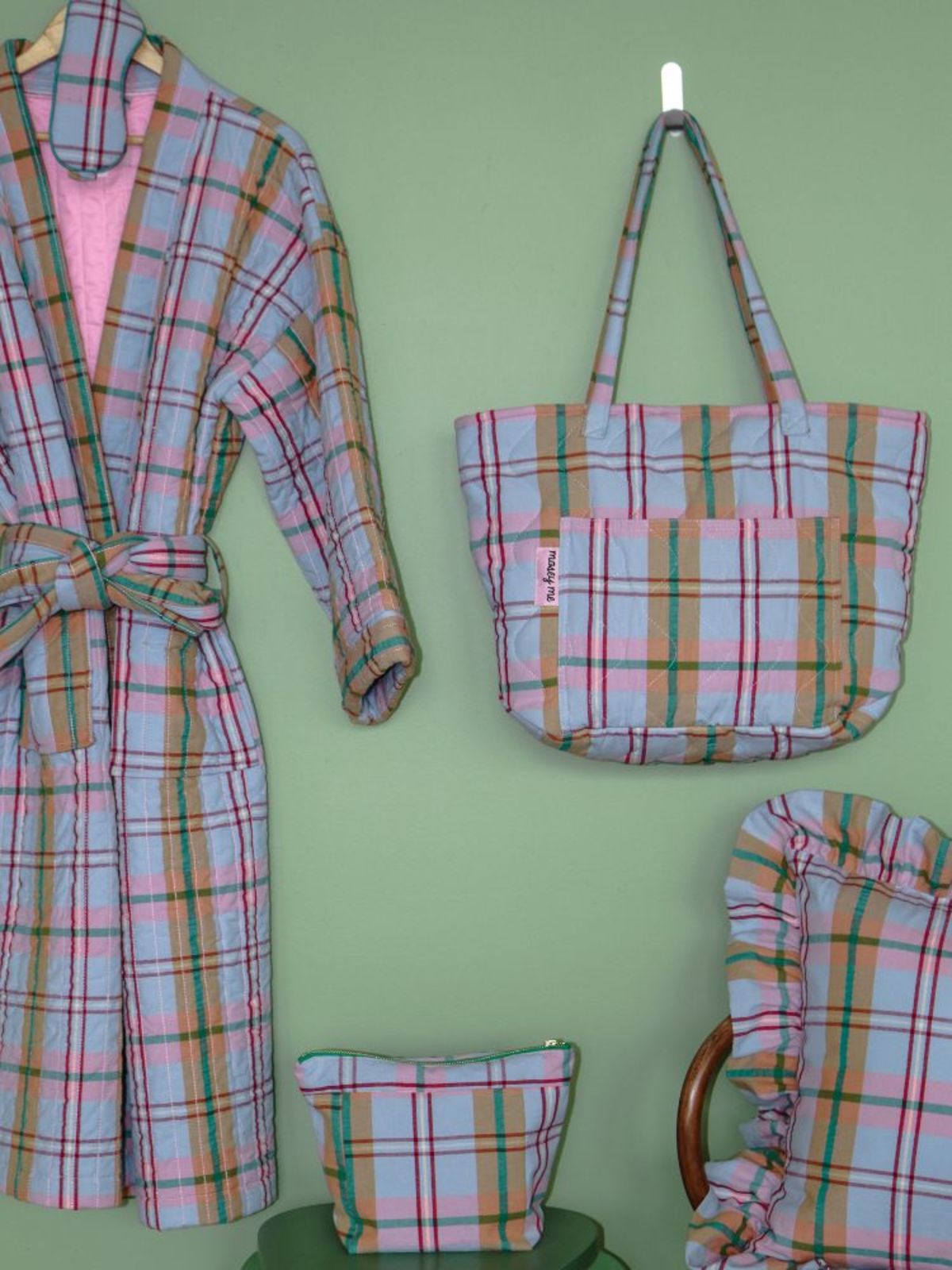 Mosey Me Confetti Plaid Quilted Bag - Image 7 of 8