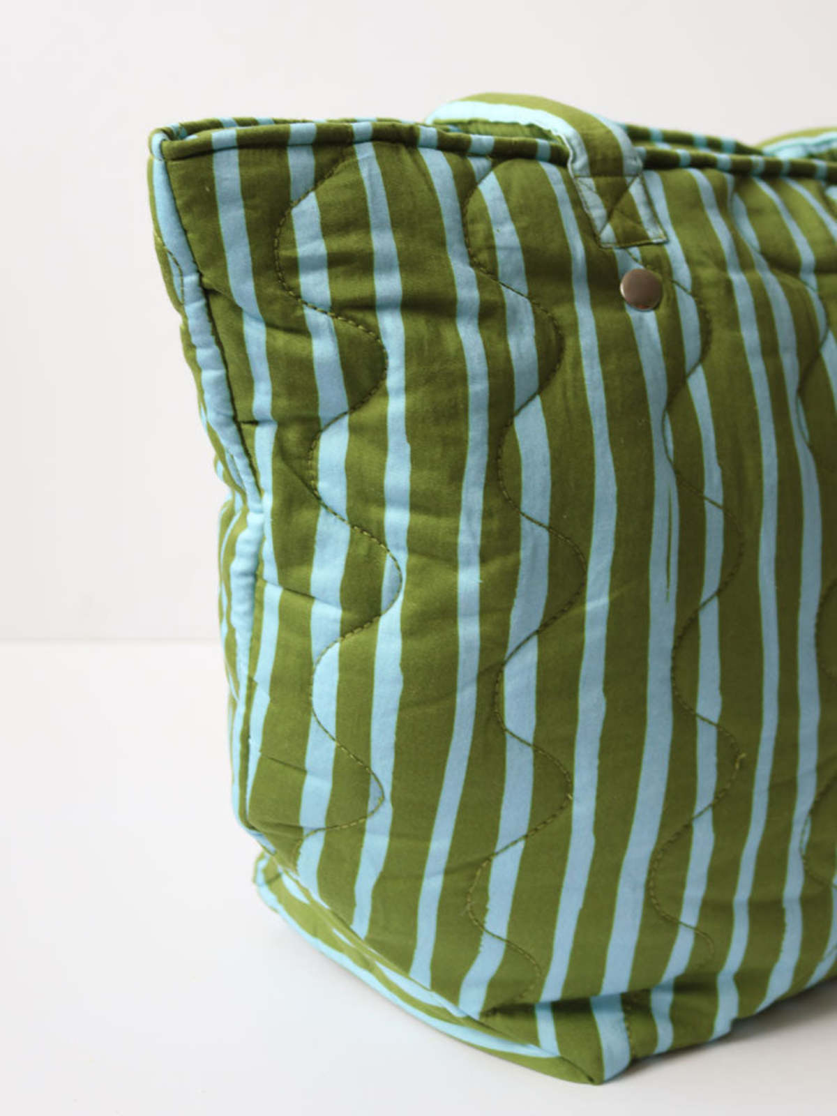 Mosey Me Strokes Quilted Tote Bag - Image 5 of 5