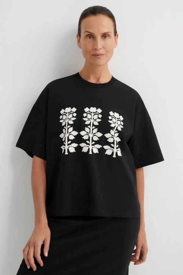 Kowtow Motif Tee