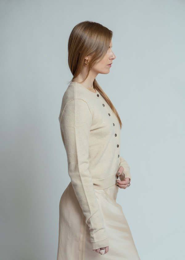 Brazeau Tricot Blonde Royal All Thumbs Cardigan - Blonde