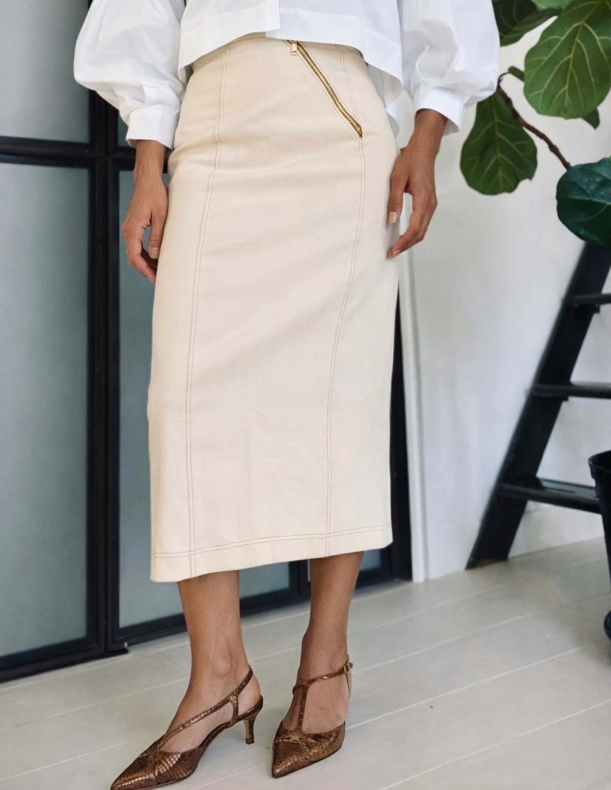 Yesaet Fekir skirt - Indigo/Vanilla/Charcoal/Sunkissed Indigo - Image 1 of 4