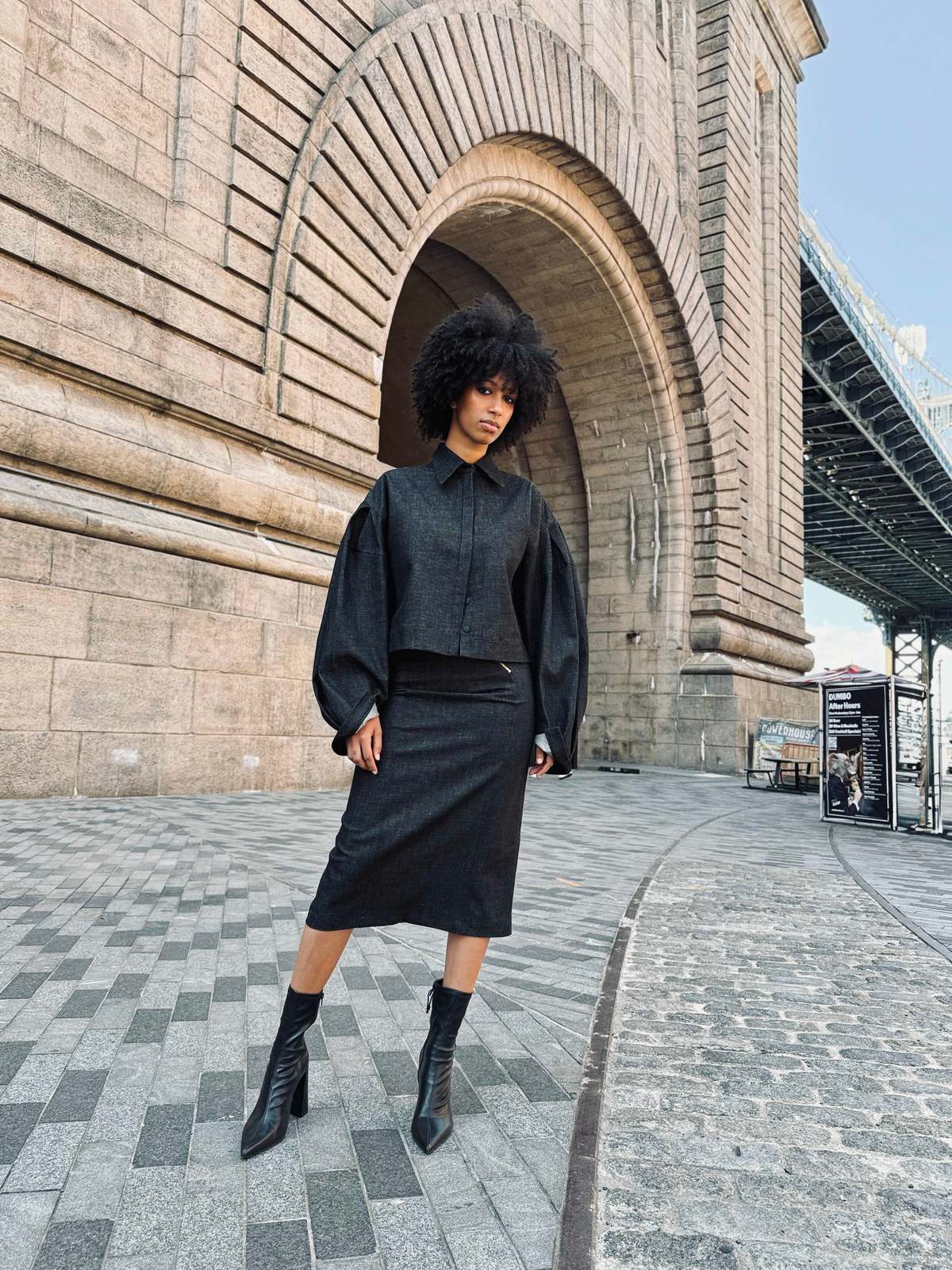 Yesaet Fekir skirt - Indigo/Vanilla/Charcoal/Sunkissed Indigo - Image 4 of 4