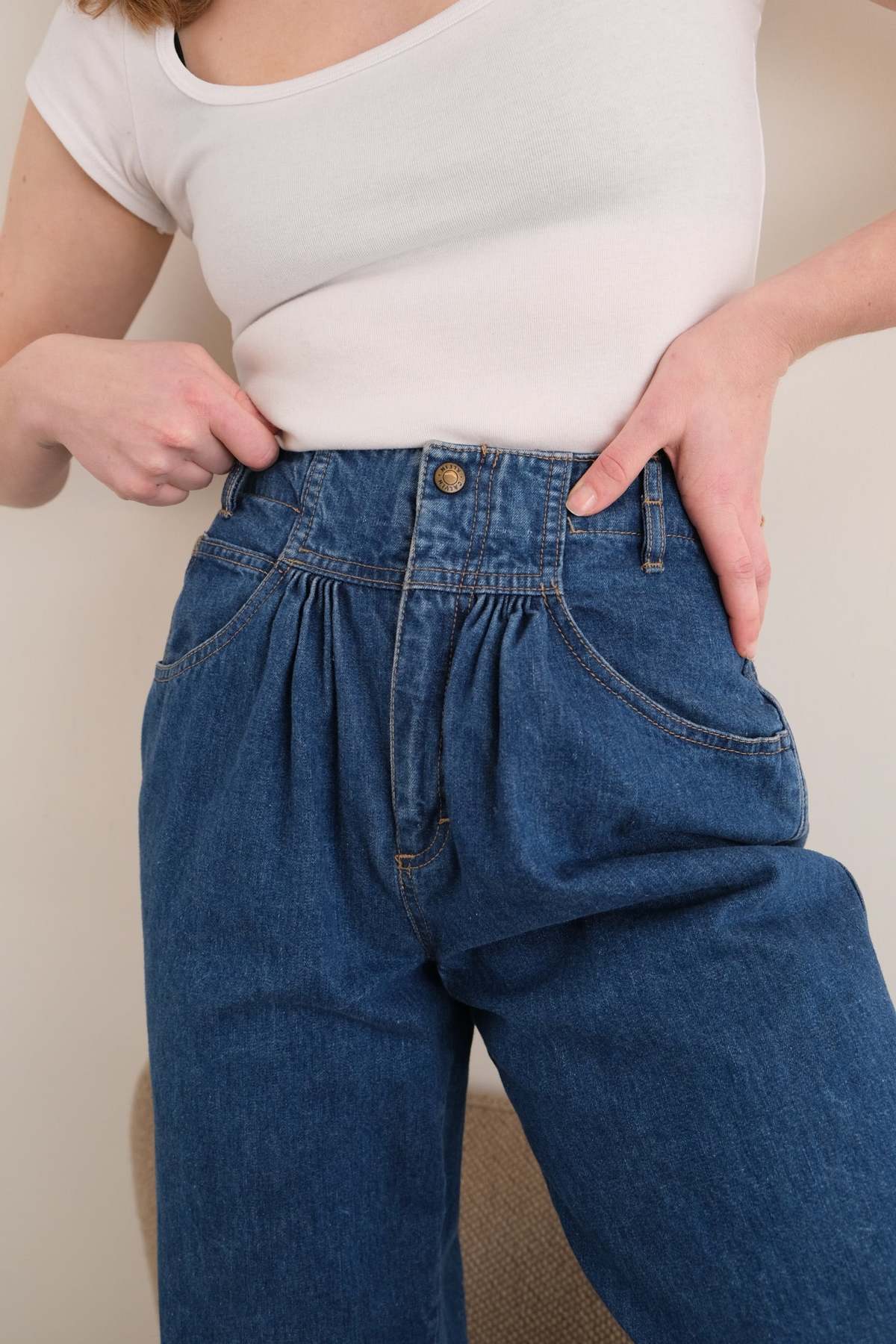 Hermine Vintage 80s Calvin Klein High-Rise Pleated Wide Leg Jeans - Blue - Image 3 of 4