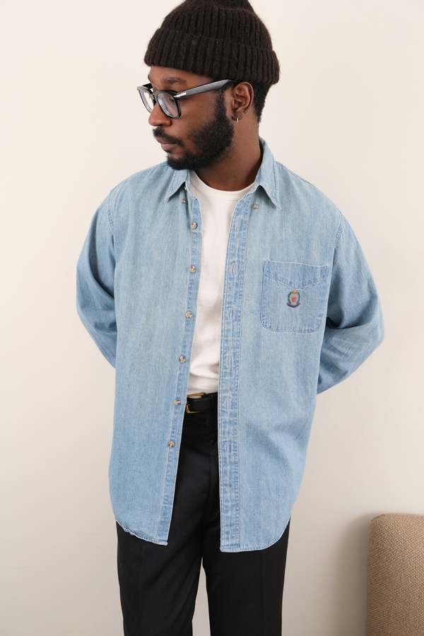 Vintage Hermine 90s Light Wash Cotton Denim Shirt - Blue Vintage Hermine 90s Light Wash Cotton Denim Shirt - Blue