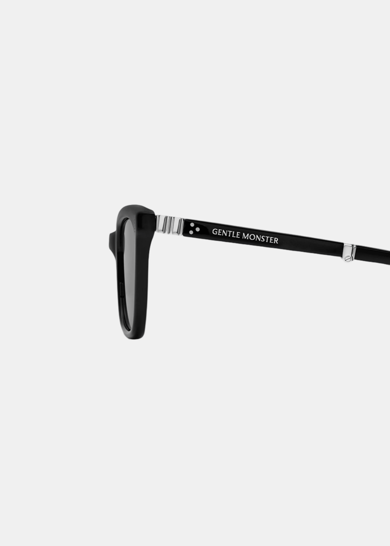 Gentle Monster Matiny 01 Sunglasses - Black