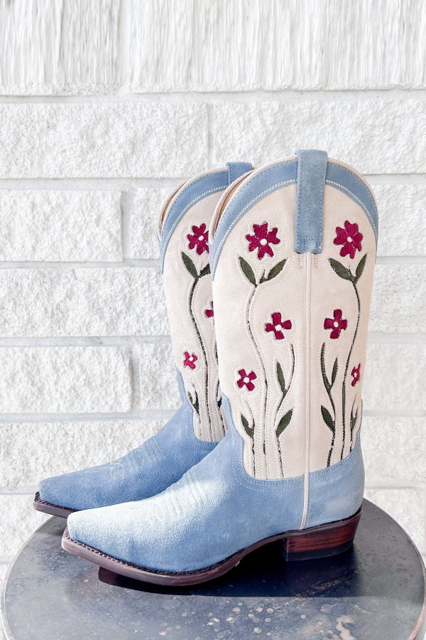 The Great. The Cowboy Boot - Washed Indigo Floral