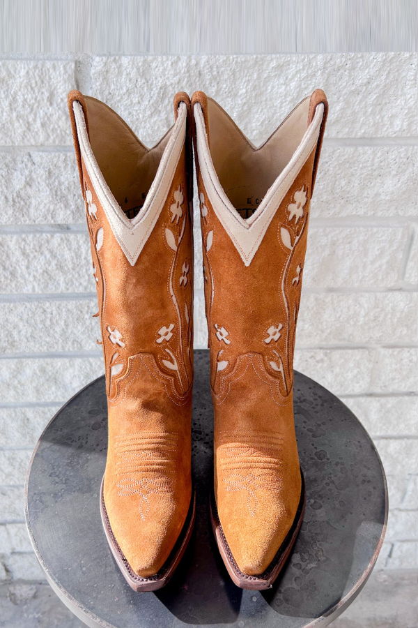 The Great. The Cowboy Boot - Tan Floral