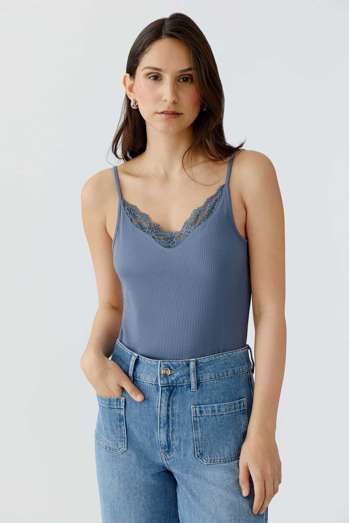 OUI FASHION Dentelle Camisole - Image 3 of 9