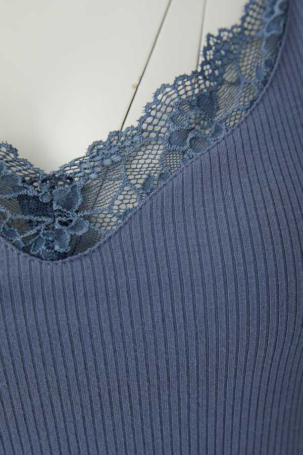 OUI FASHION Dentelle Camisole