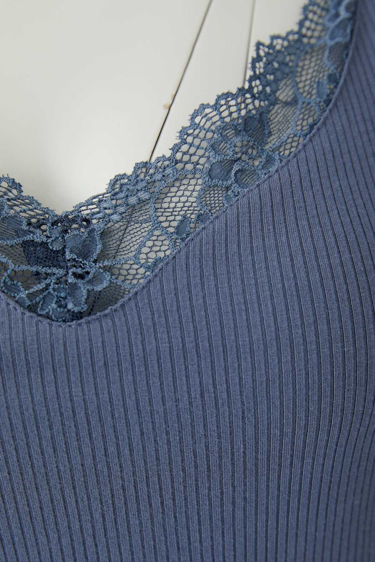 OUI FASHION Dentelle Camisole - Image 6 of 9