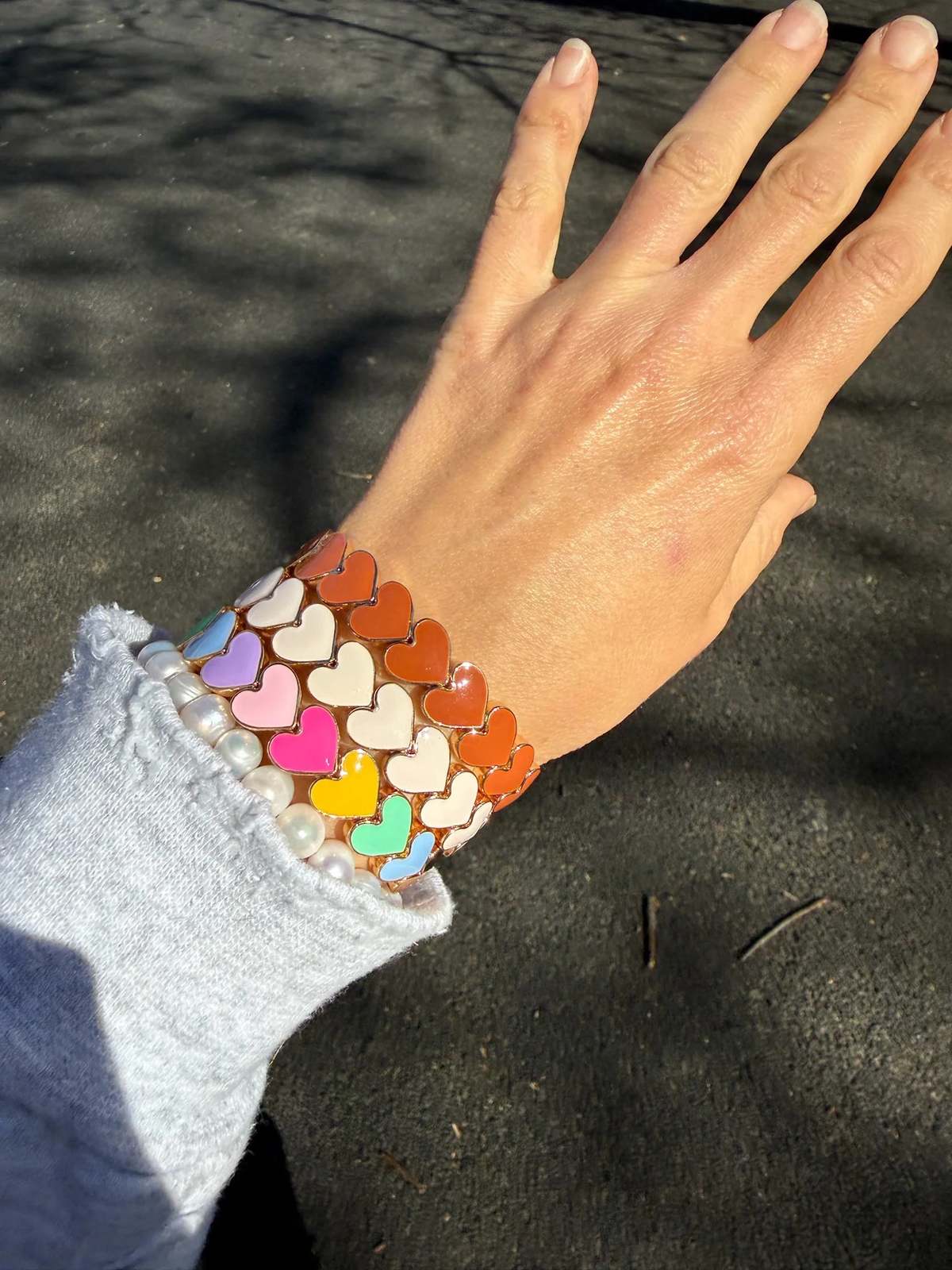 LA LUMIERE NY The Gold Pastel Hearts Bracelet - Image 2 of 2